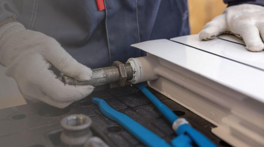 Professional water heater repair services in Hurst, IL